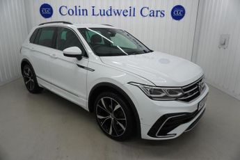 Volkswagen Tiguan 1.5 TSI R-Line SUV 5dr Petrol DSG | 1 Previous Owner | R Line Sp