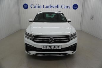 Volkswagen Tiguan 1.5 TSI R-Line SUV 5dr Petrol DSG | 1 Previous Owner | R Line Sp