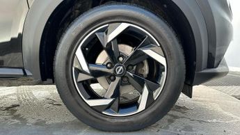 Nissan Juke 1.0 DIG-T N-Connecta SUV 5dr Petrol DCT Auto Euro 6 (s/s) (114 p