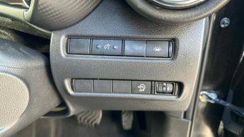 Nissan Juke 1.0 DIG-T N-Connecta SUV 5dr Petrol DCT Auto Euro 6 (s/s) (114 p