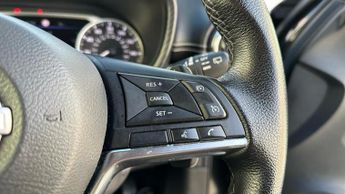 Nissan Juke 1.0 DIG-T N-Connecta SUV 5dr Petrol DCT Auto Euro 6 (s/s) (114 p