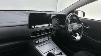 Hyundai KONA 64kWh Premium SUV 5dr Electric Auto (10.5kW Charger) (204 ps)