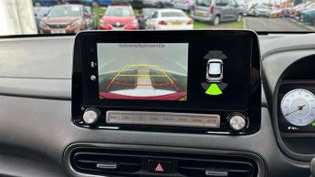 Hyundai KONA 64kWh Premium SUV 5dr Electric Auto (10.5kW Charger) (204 ps)