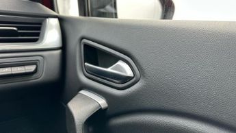 Renault Captur 1.6 E-TECH techno SUV 5dr Petrol Hybrid Auto Euro 6 (s/s) (145 p