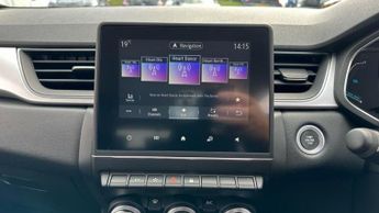 Renault Captur 1.6 E-TECH techno SUV 5dr Petrol Hybrid Auto Euro 6 (s/s) (145 p