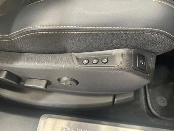 Peugeot 3008 1.2 PureTech GT Premium 5dr EAT8