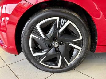 Nissan Micra 1.0 IG-T Acenta Hatchback 5dr Petrol XTRONIC