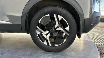 Peugeot E-2008 54kWh GT SUV 5dr Electric Auto (7kW Charger) (156 ps)