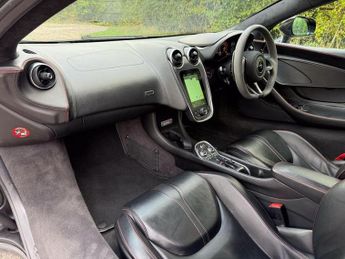 McLaren 570S 3.8T V8 Spider SSG Euro 6 (s/s) 2dr