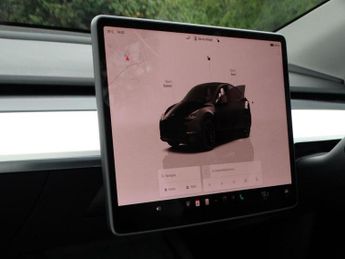 TESLA Model Y (Dual Motor) Performance Auto 4WDE 5dr