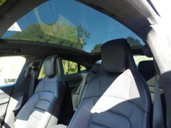 Porsche Taycan Performance Plus 93.4kWh Turbo Auto 4WD 4dr