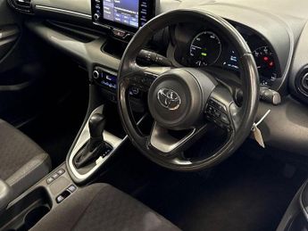 Toyota YARIS 1.5 Hybrid Icon 5dr CVT