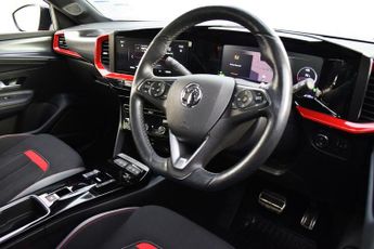 Vauxhall Mokka Electric 50kWh SRi Premium SUV 5dr Electric Auto (136 ps)