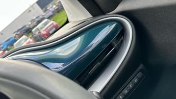Fiat 500e 42kWh Icon Hatchback 3dr Electric Auto (118 ps)
