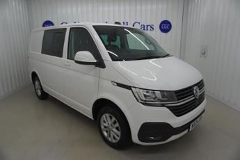 Volkswagen Transporter 2.0 TDI T30 Highline Kombi Double Cab 5dr Diesel DSG FWD SWB | M