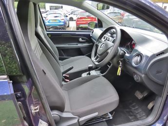Volkswagen up! 1.0 Move up! Hatchback 5dr Petrol ASG Euro 6 (s/s) (60 ps)