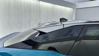 Peugeot E-3008 73kWh GT SUV 5dr Electric Auto (210 ps)