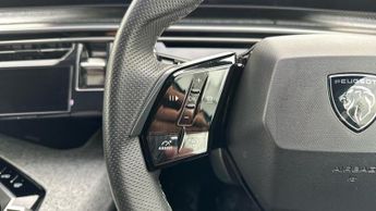 Peugeot E-3008 73kWh GT SUV 5dr Electric Auto (210 ps)