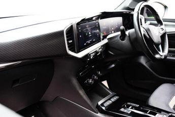 Vauxhall Mokka Electric 50kWh Ultimate SUV 5dr Electric Auto (136 ps)
