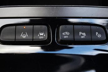 Vauxhall Mokka Electric 50kWh Ultimate SUV 5dr Electric Auto (136 ps)