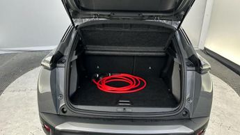 Peugeot E-2008 50kWh GT SUV 5dr Electric Auto (7kW Charger) (136 ps)