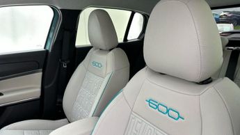 Fiat 600e 54kWh La Prima SUV 5dr Electric Auto (156 ps)