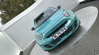 Fiat 600e 54kWh La Prima SUV 5dr Electric Auto (156 ps)