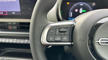 Fiat 600e 54kWh La Prima SUV 5dr Electric Auto (156 ps)