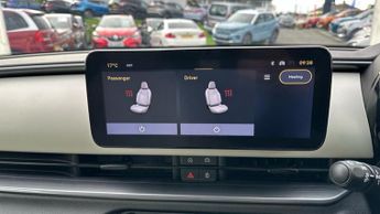 Fiat 600e 54kWh La Prima SUV 5dr Electric Auto (156 ps)