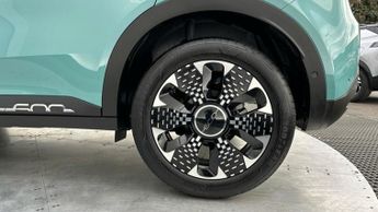 Fiat 600 1.2 MHEV La Prima SUV 5dr Petrol Hybrid e-DCT Euro 6 (s/s) (100 