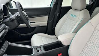 Fiat 600 1.2 MHEV La Prima SUV 5dr Petrol Hybrid e-DCT Euro 6 (s/s) (100 