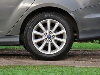 Ford Focus 1.0T EcoBoost Titanium Estate 5dr Petrol Auto Euro 6 (s/s) (125 