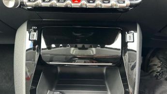 Peugeot 208 1.2 HYBRID Allure Hatchback 5dr Petrol Hybrid e-DSC6 Euro 6 (s/s