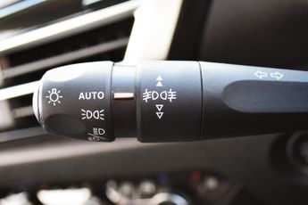 Citroen e-C4 50kWh Shine Plus Hatchback 5dr Electric Auto (7.4kW Charger) (13