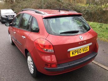 Renault Clio 1.6 VVT Expression Sport Tourer 5dr