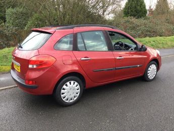 Renault Clio 1.6 VVT Expression Sport Tourer 5dr