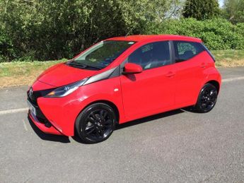 Toyota AYGO 1.0 VVT-i x-play Euro 6 5dr