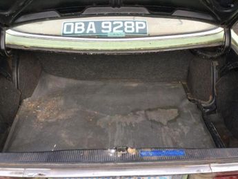 Mercedes-Benz 350 SL SE 4 DOOR SALOON W116