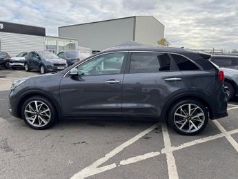 Kia Niro 1.6 GDi 4