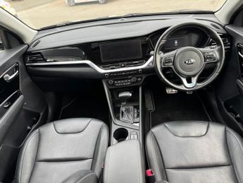 Kia Niro 1.6 GDi 4