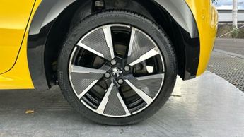 Peugeot E-208 50kWh GT Premium Hatchback 5dr Electric Auto (136 ps)