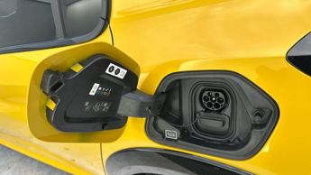 Peugeot E-208 50kWh GT Premium Hatchback 5dr Electric Auto (136 ps)