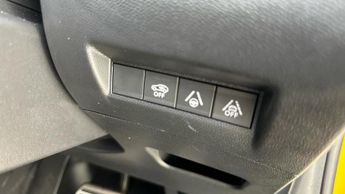 Peugeot E-208 50kWh GT Premium Hatchback 5dr Electric Auto (136 ps)