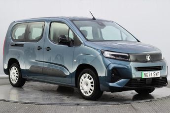 Vauxhall Combo Life Electric 52kWh Design XL MPV 5dr Electric Auto (7.4kW Charger) (136 ps)