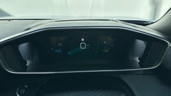 Peugeot E-2008 50kWh GT SUV 5dr Electric Auto (136 ps)