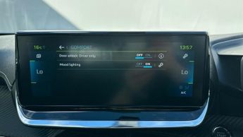 Peugeot E-2008 50kWh GT SUV 5dr Electric Auto (136 ps)