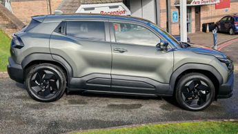 Suzuki e Vitara 61kWh Motion SUV 5dr Electric Auto (174 ps)