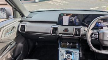 Suzuki e Vitara 61kWh Motion SUV 5dr Electric Auto (174 ps)