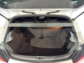 Volkswagen SCIROCCO 2.0 TDi BlueMotion Tech R-Line 3dr DSG