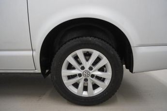 Volkswagen Transporter 2.0 TDI T28 Highline Panel Van 5dr Diesel DSG FWD SWB Euro 6 (s/